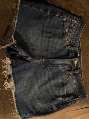 Old Navy Indigo Blue Frayed-Hem Denim Shorts